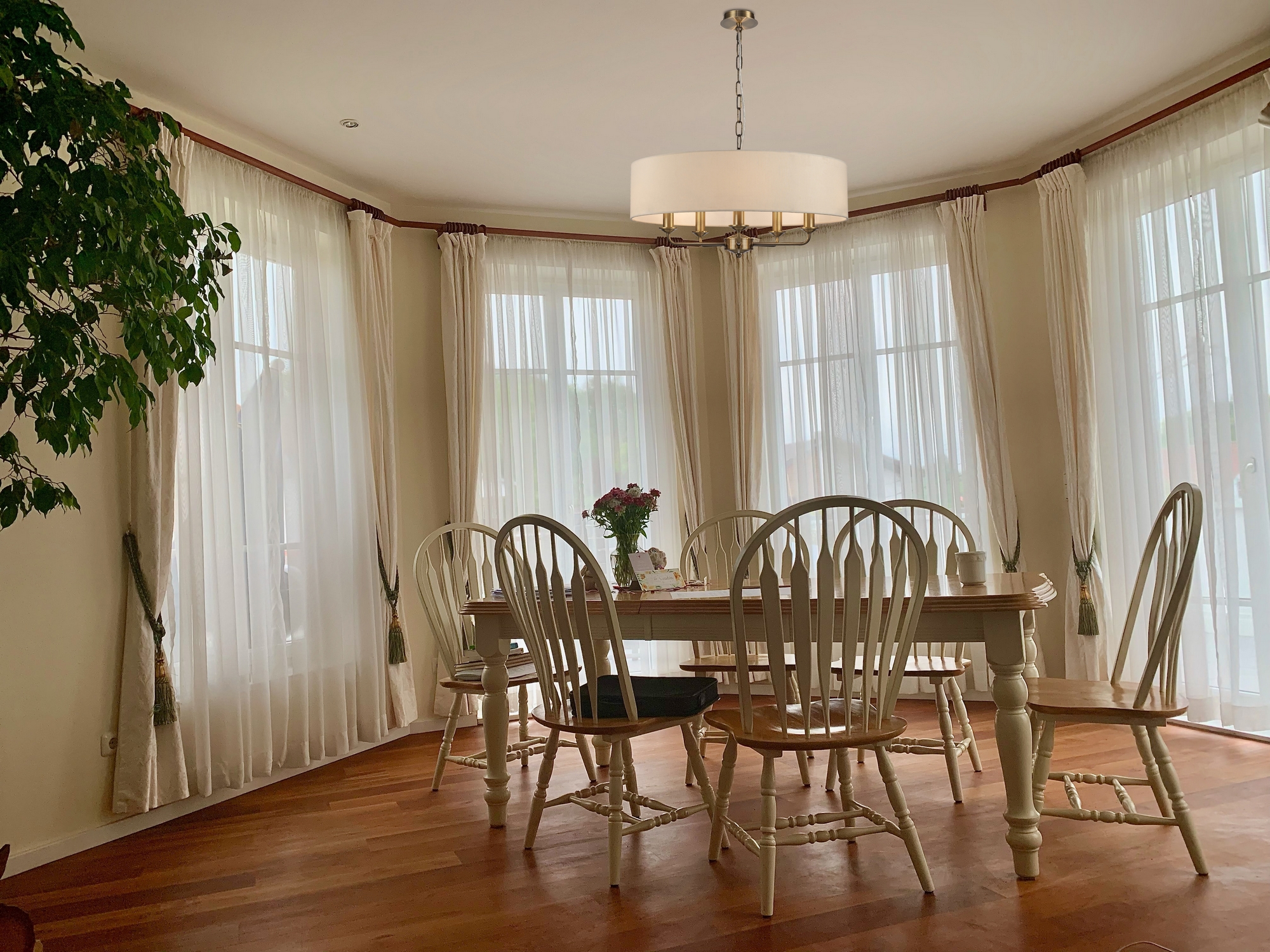 Serena 60cm Faux Silk Fabric Shade Ivory Pearl, White D0311  Deco Serena